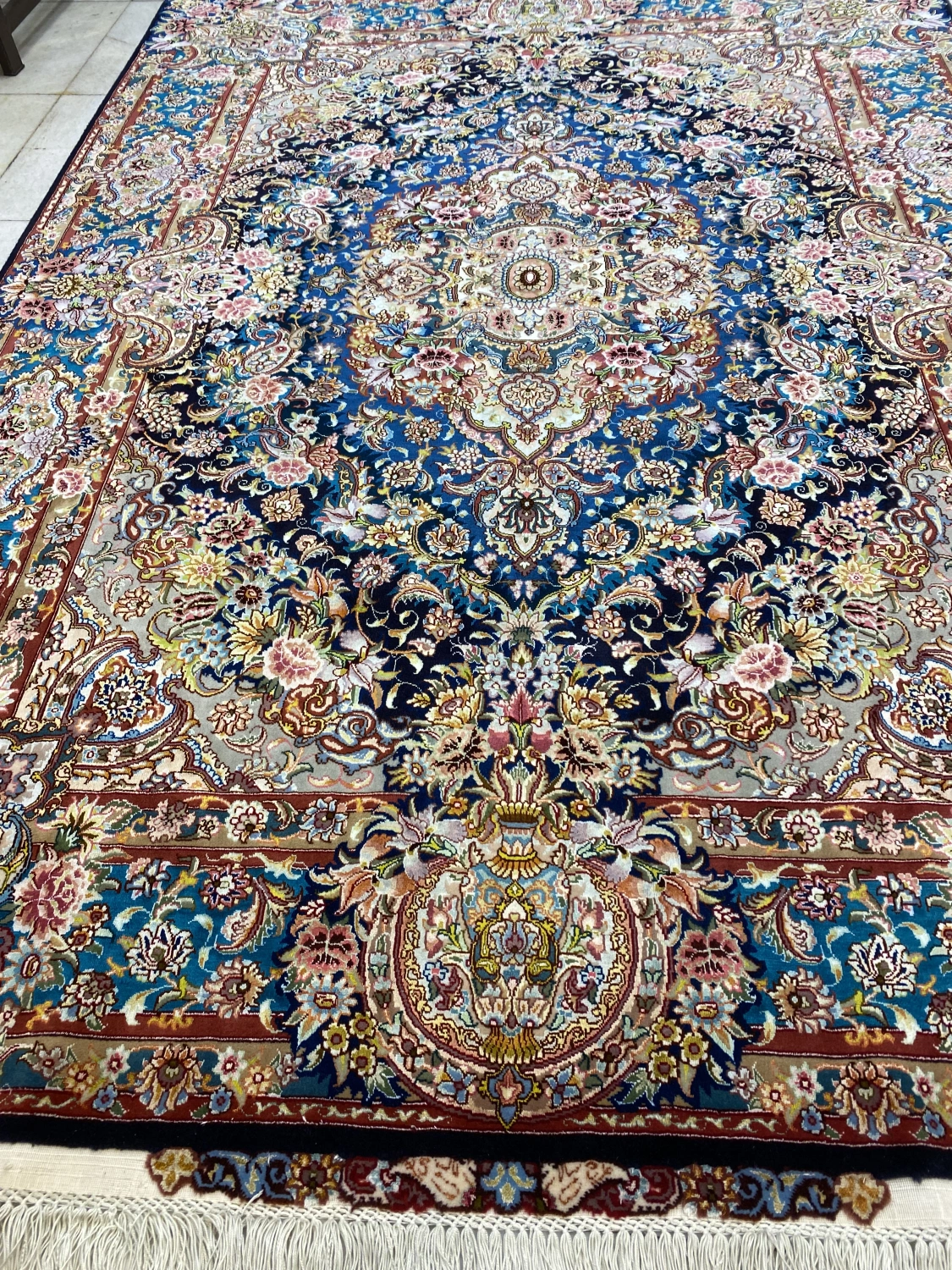 carpet-farshboom-3923341174