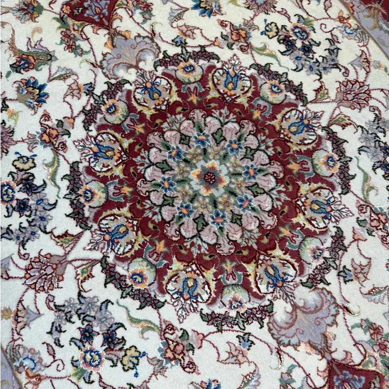 carpet-farshboom-4203724489