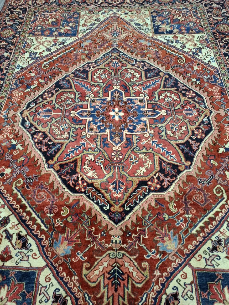 carpet-farshboom-4251974922