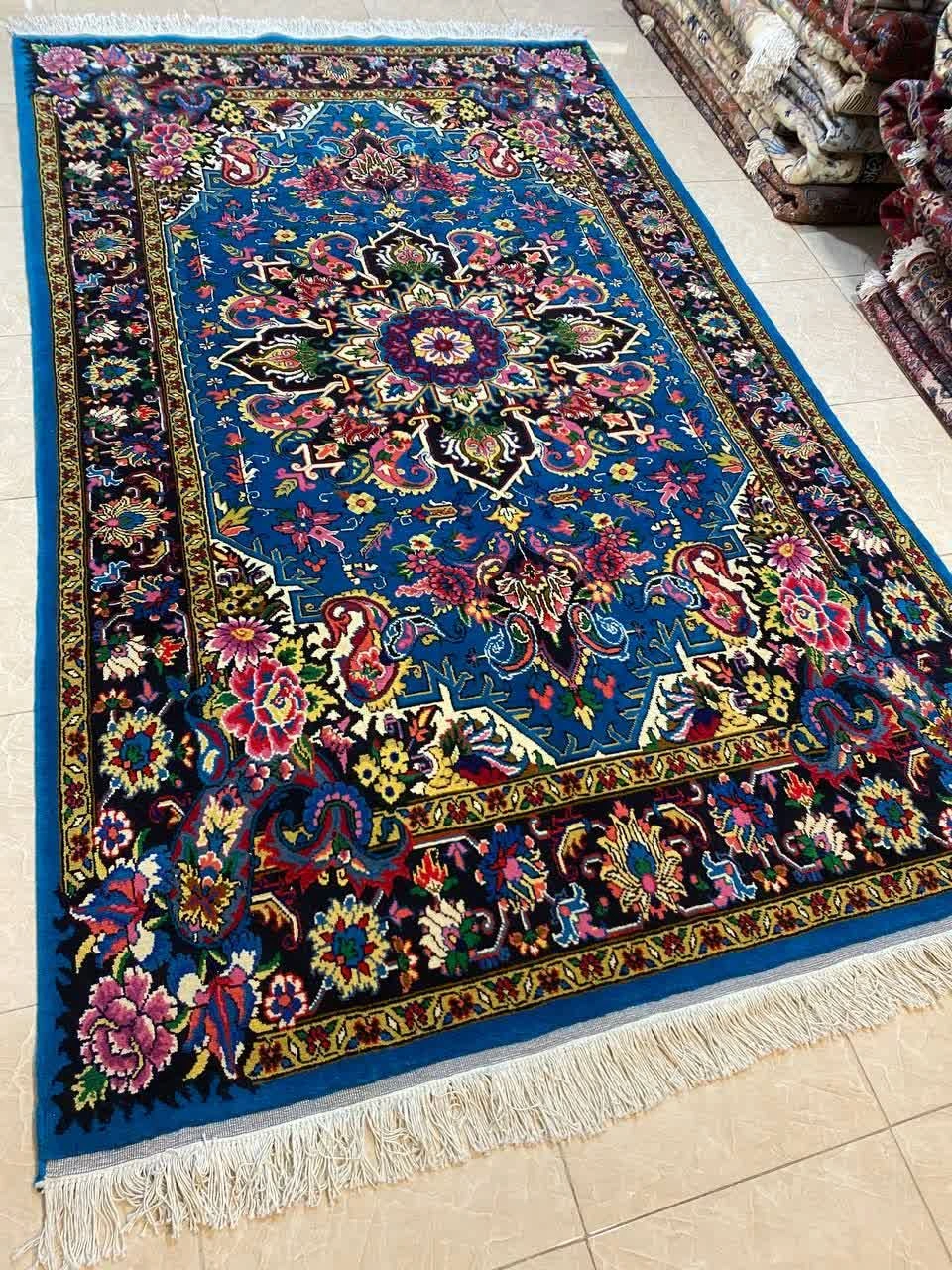 carpet-farshboom-4514047582
