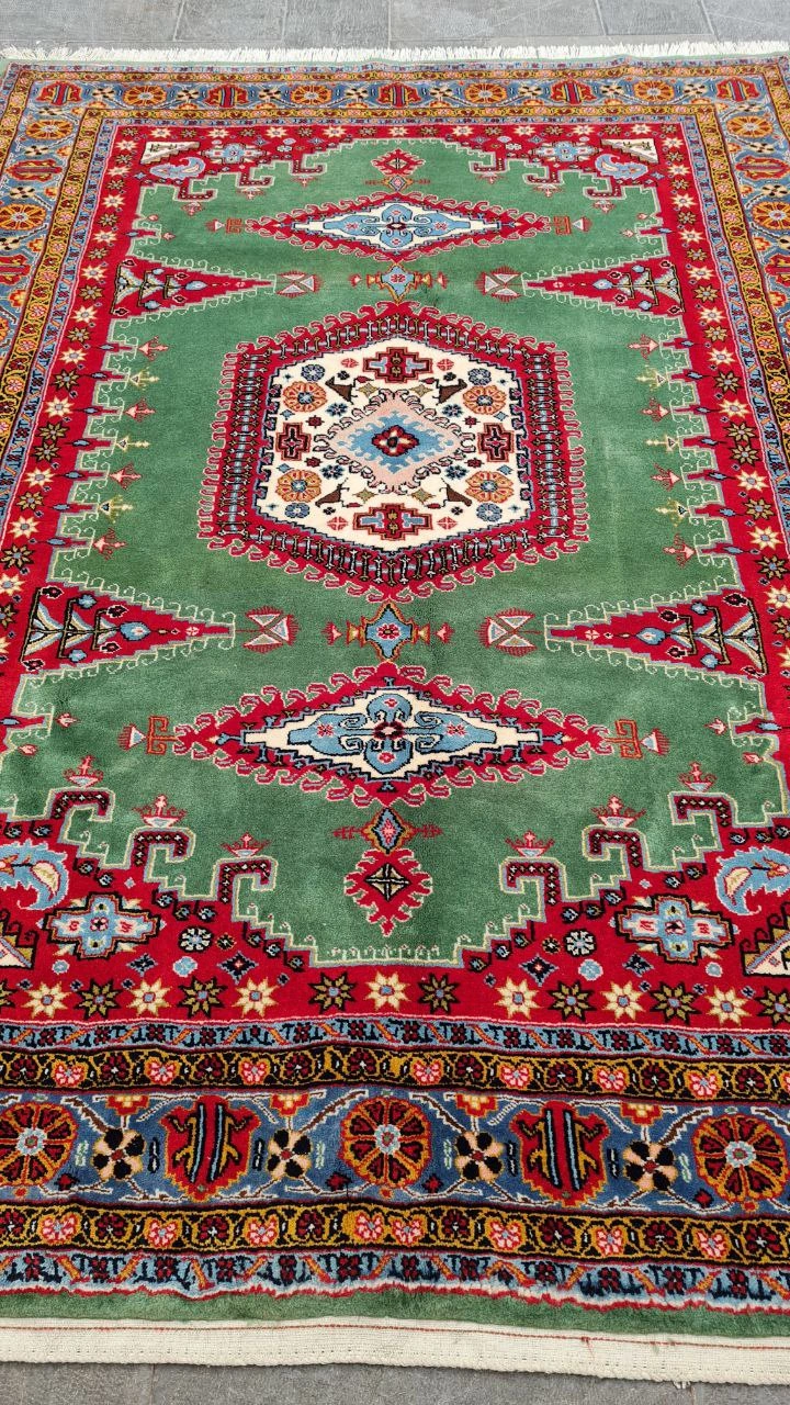 carpet-farshboom-4695868097