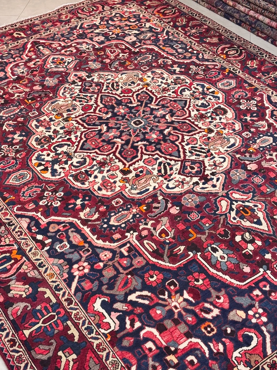 carpet-farshboom-4991164436