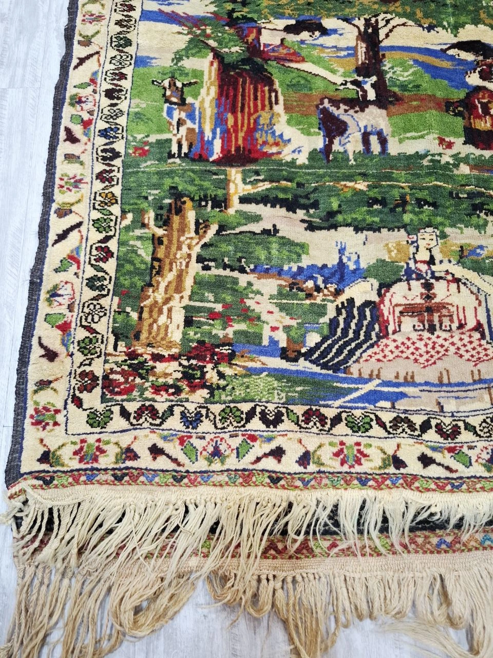 carpet-farshboom-5421761291