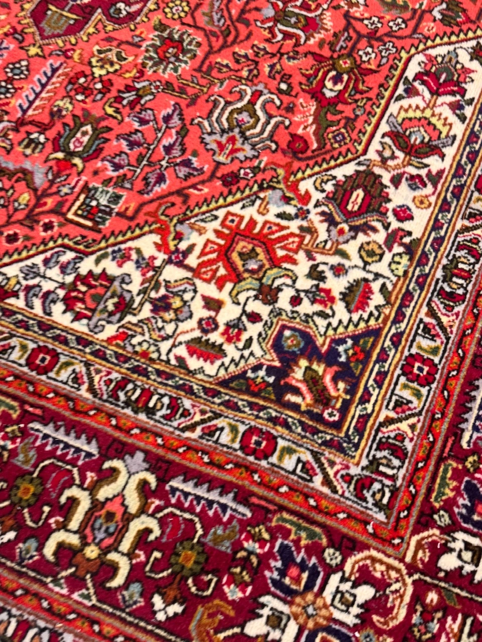 carpet-farshboom-5982845919
