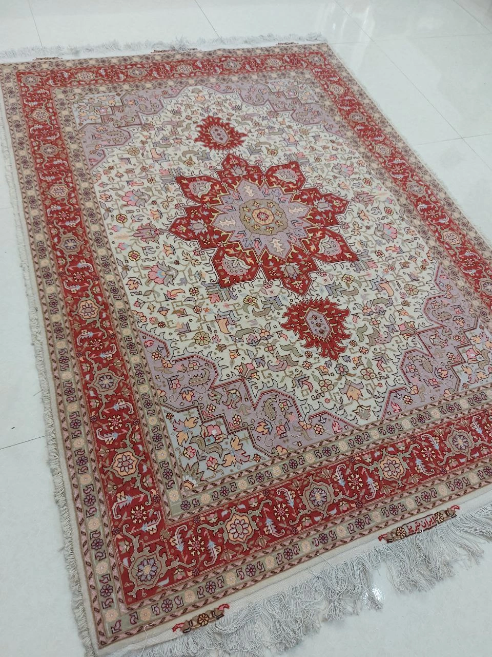 carpet-farshboom-7264474375