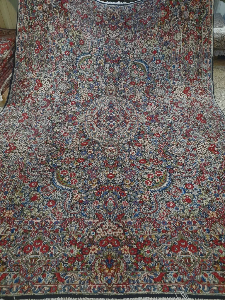 carpet-farshboom-7753663329