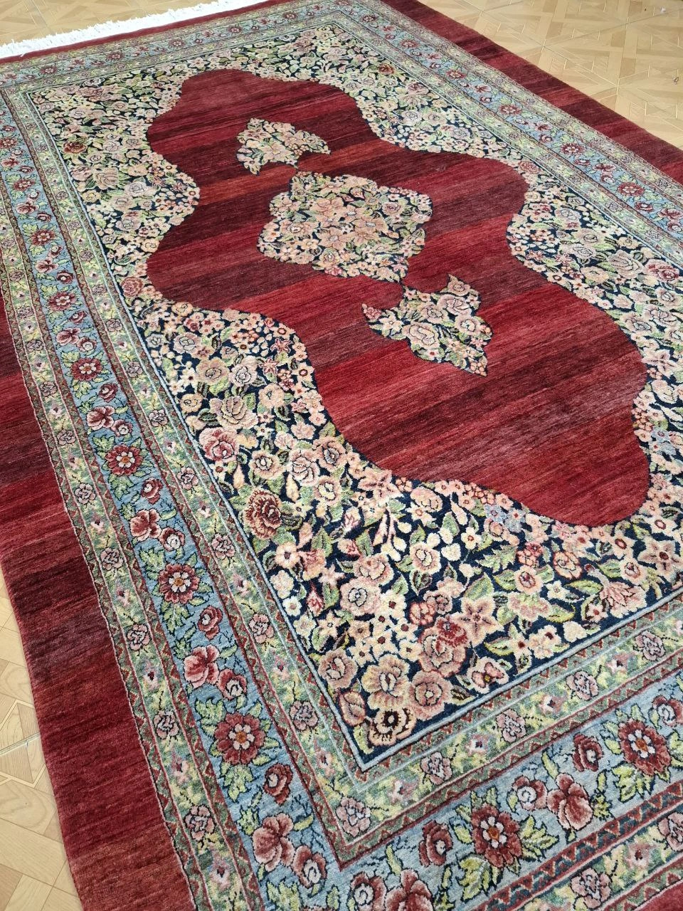 carpet-farshboom-7832436339