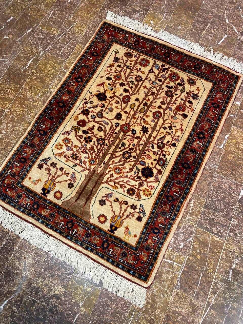 carpet-farshboom-7988032572