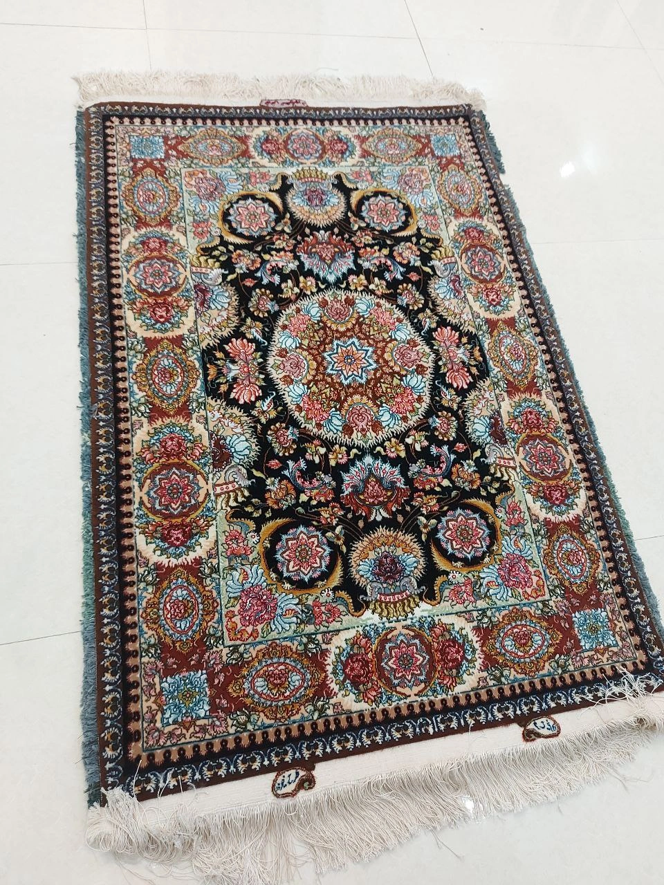 carpet-farshboom-8631637468