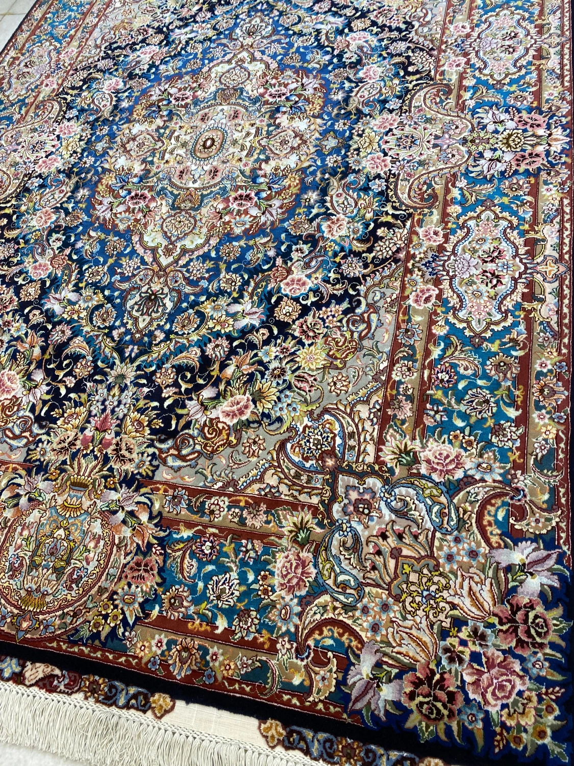 carpet-farshboom-8942817573