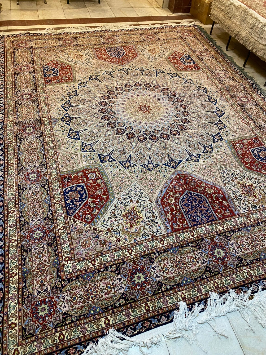 carpet-farshboom-9890106768