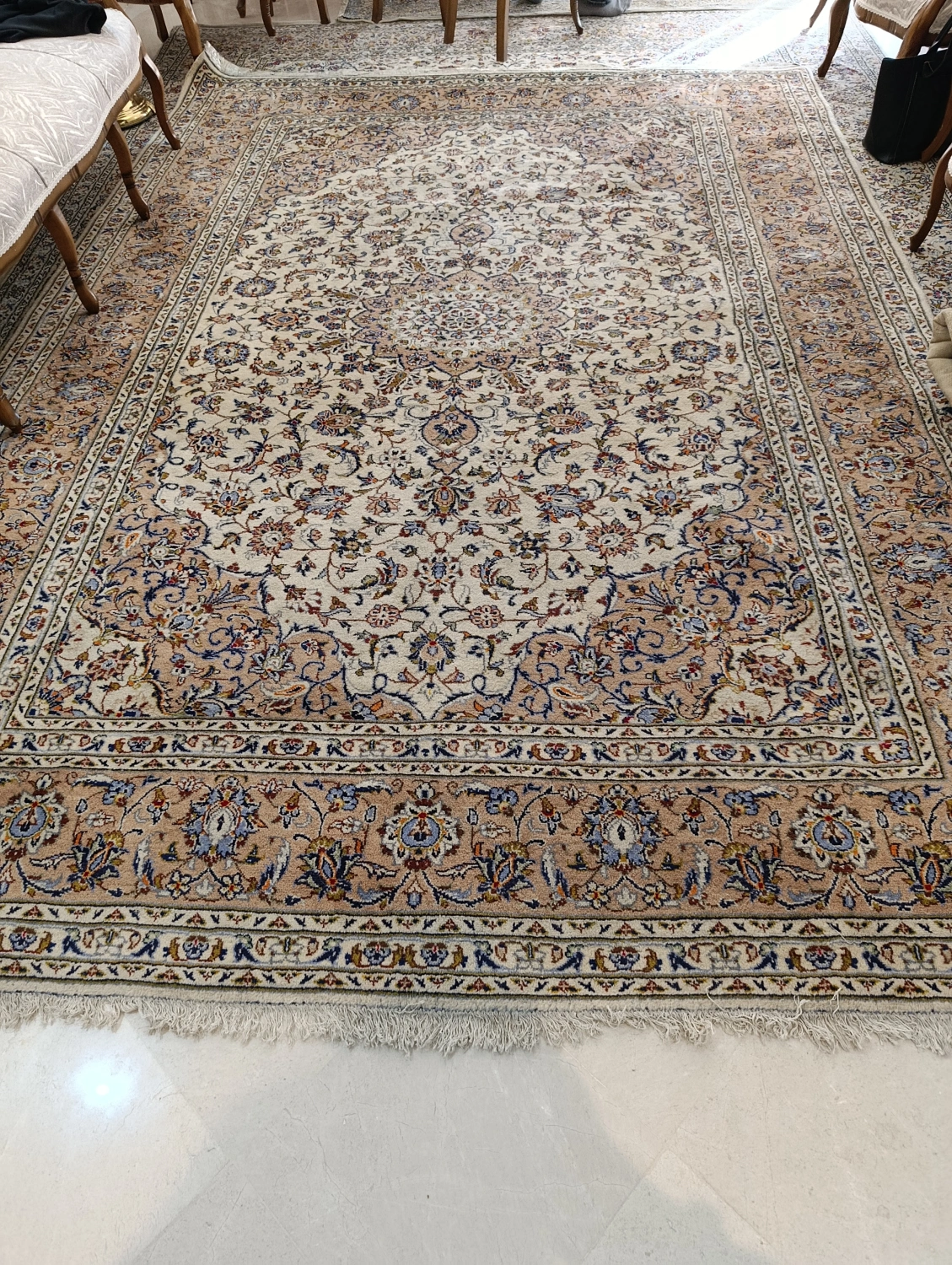 carpet-farshboom-9989195452