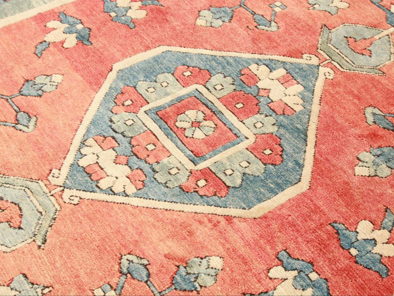 carpet-farshboom-0757804071