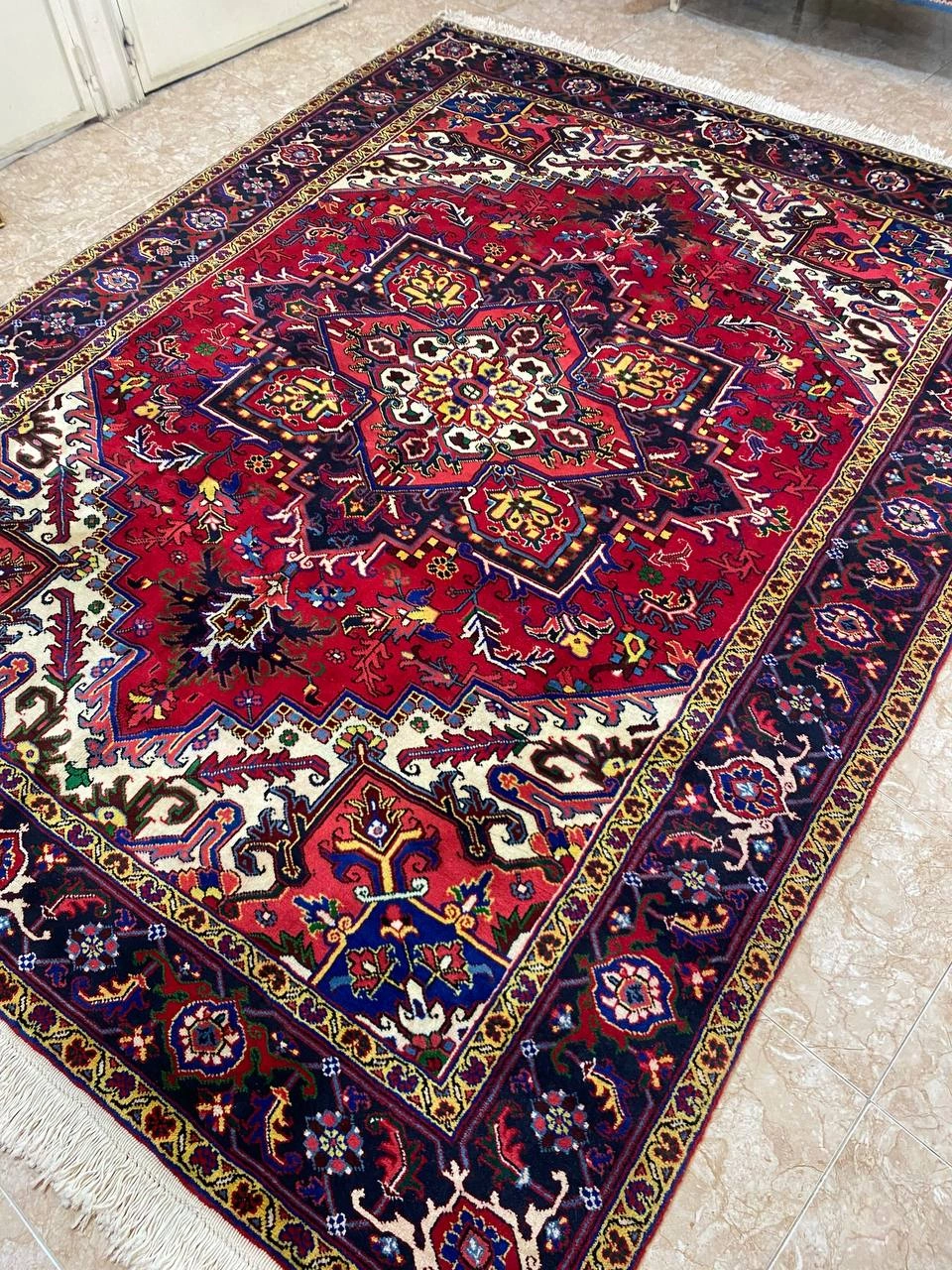 carpet-farshboom-0763876631