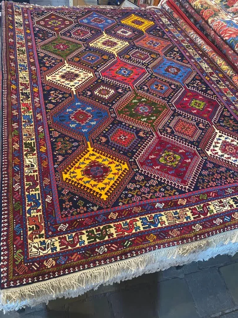 carpet-farshboom-1099093225