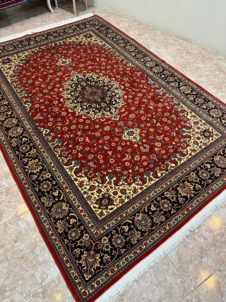 carpet-farshboom-1108842317