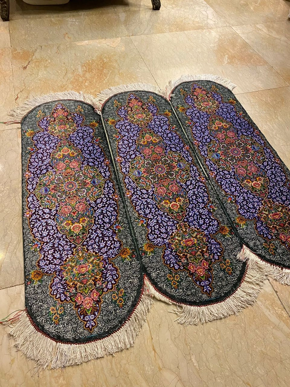 carpet-farshboom-1191483181