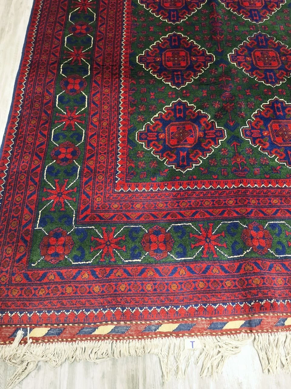 carpet-farshboom-1210538852