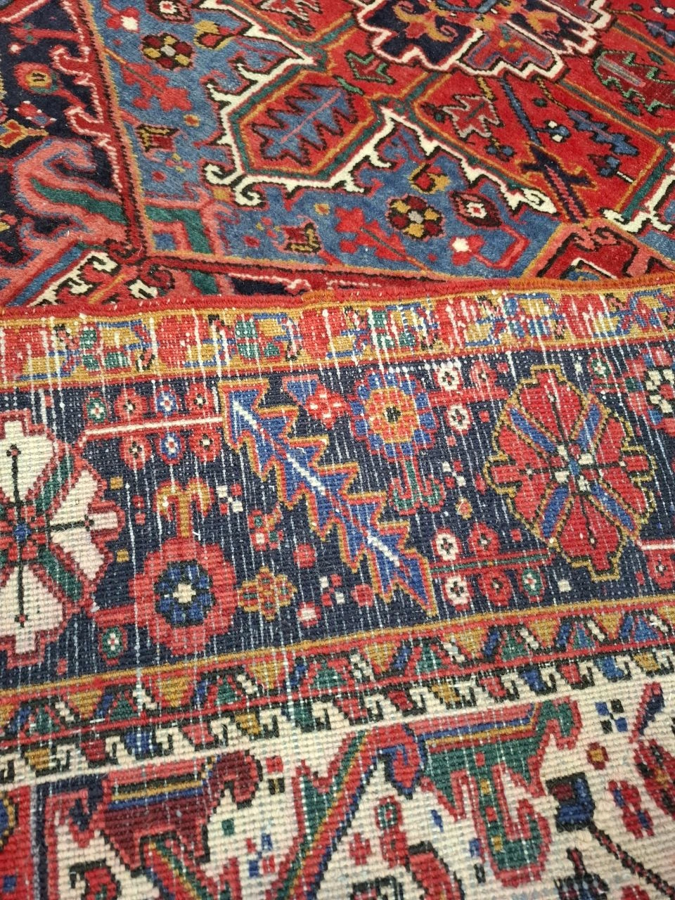 carpet-farshboom-1235238299