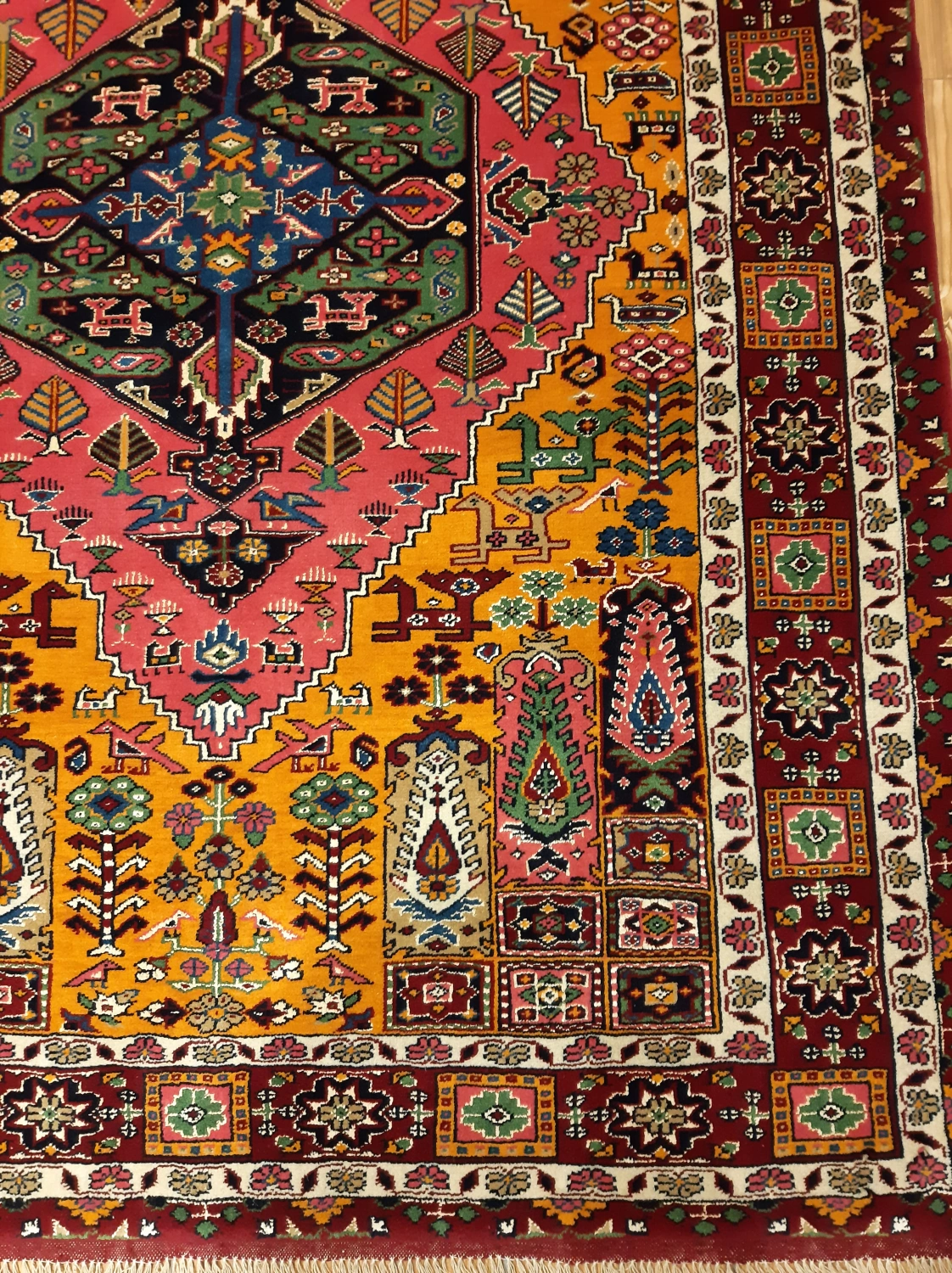 carpet-farshboom-1849960563