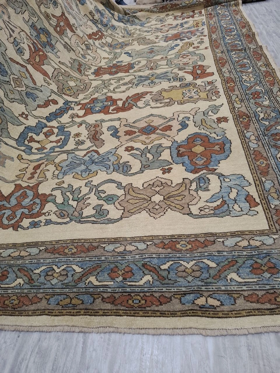 carpet-farshboom-1984446671