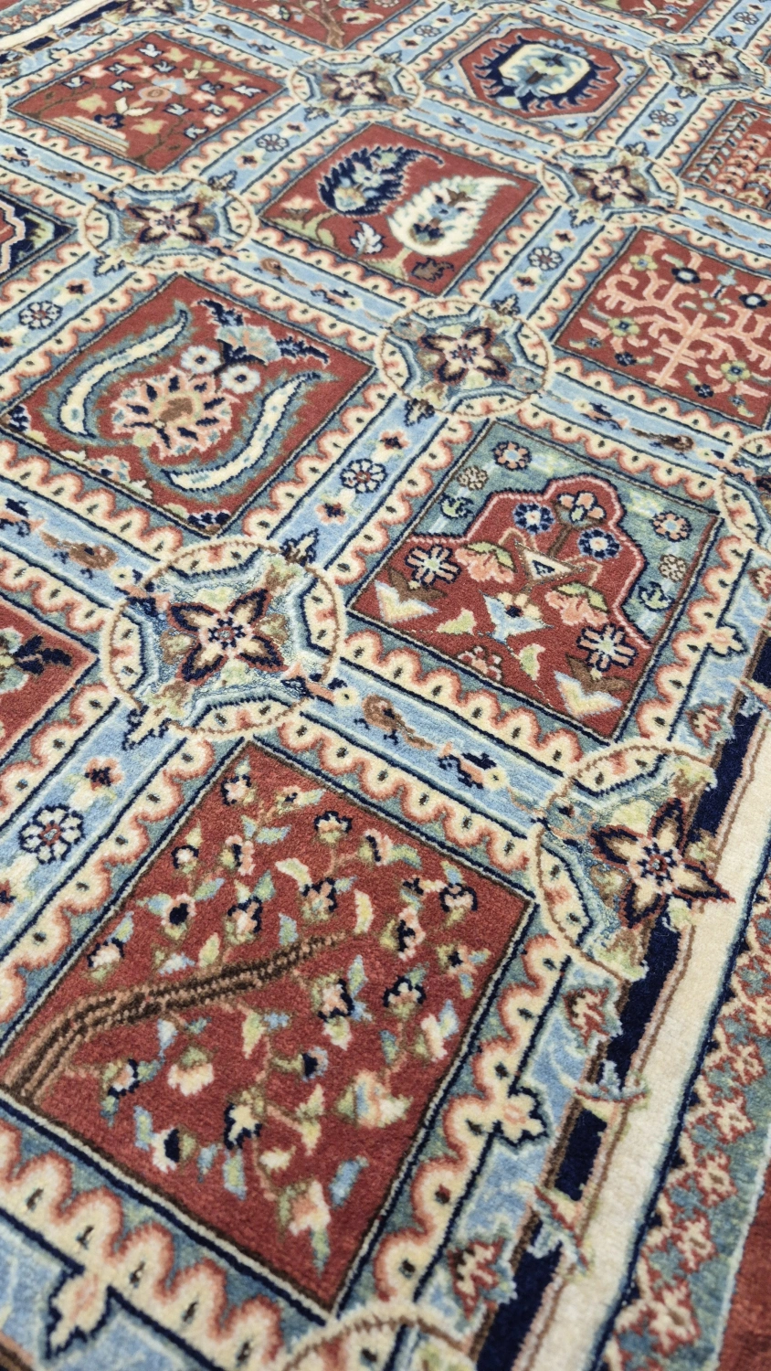 carpet-farshboom-2055530705