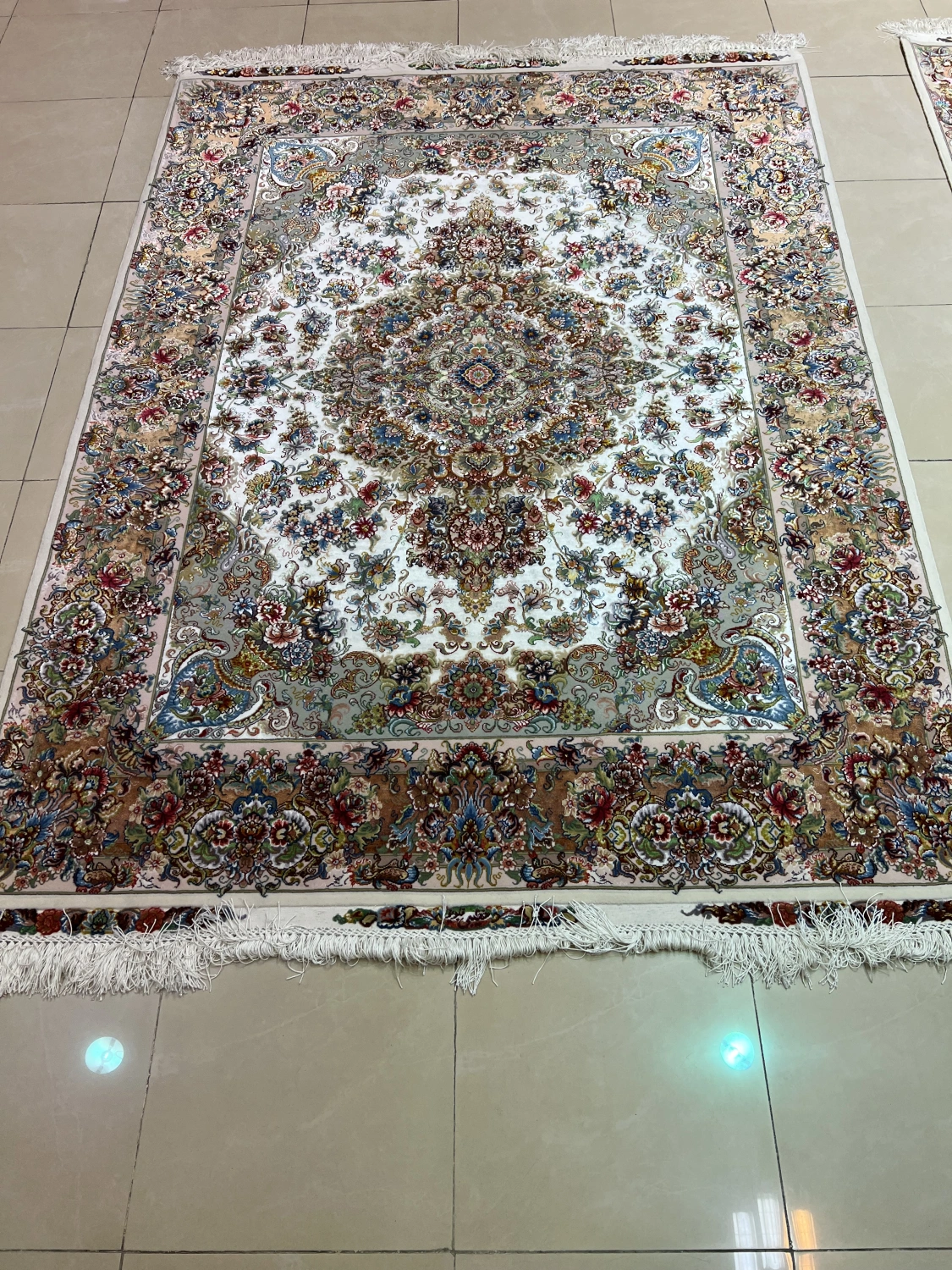 carpet-farshboom-3271334779