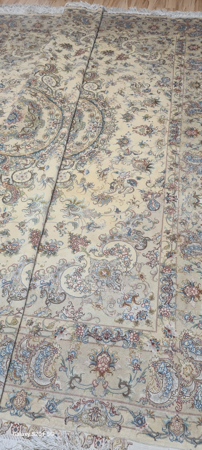 carpet-farshboom-3544541116