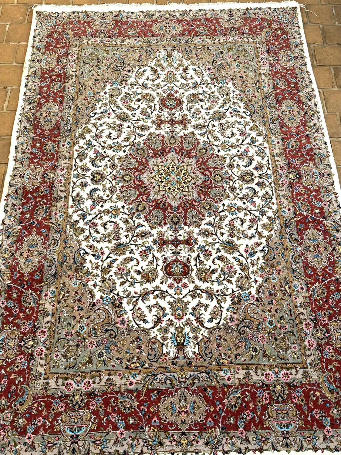 carpet-farshboom-4145217737