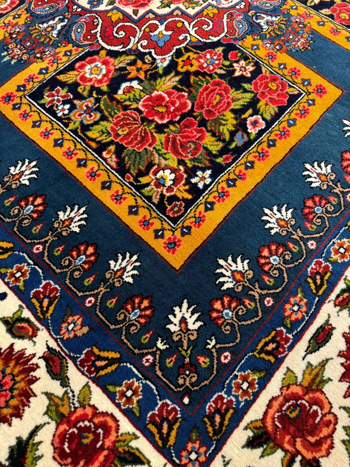 carpet-farshboom-4668329332