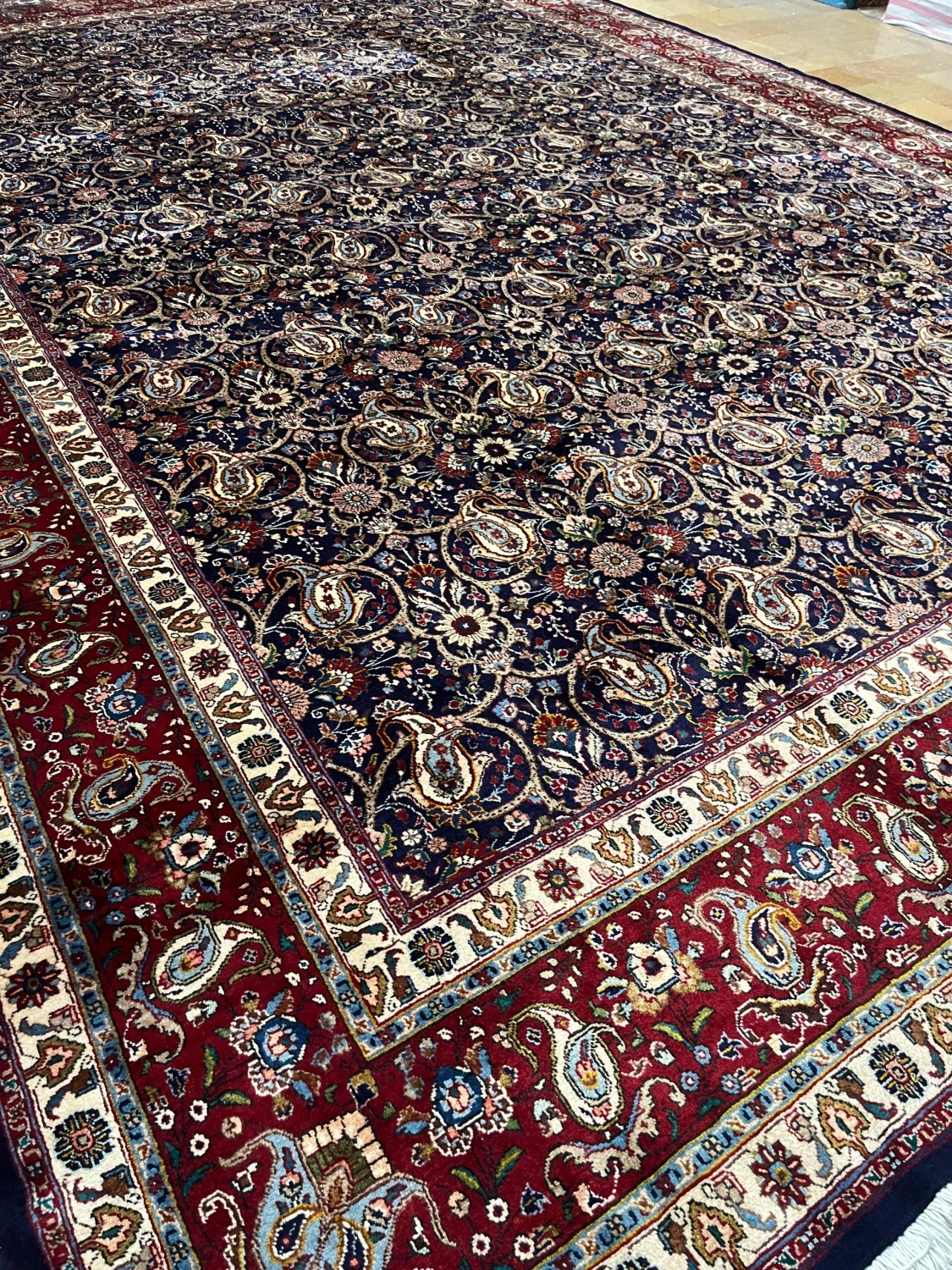 carpet-farshboom-4726450987