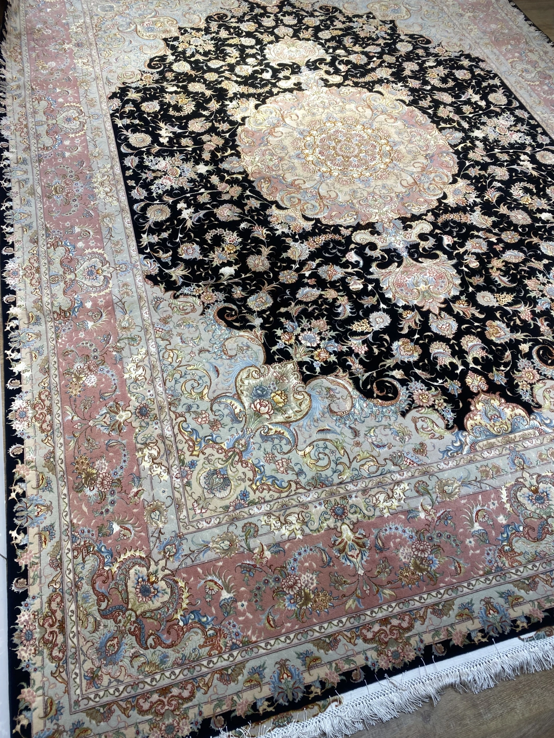 carpet-farshboom-5333379640