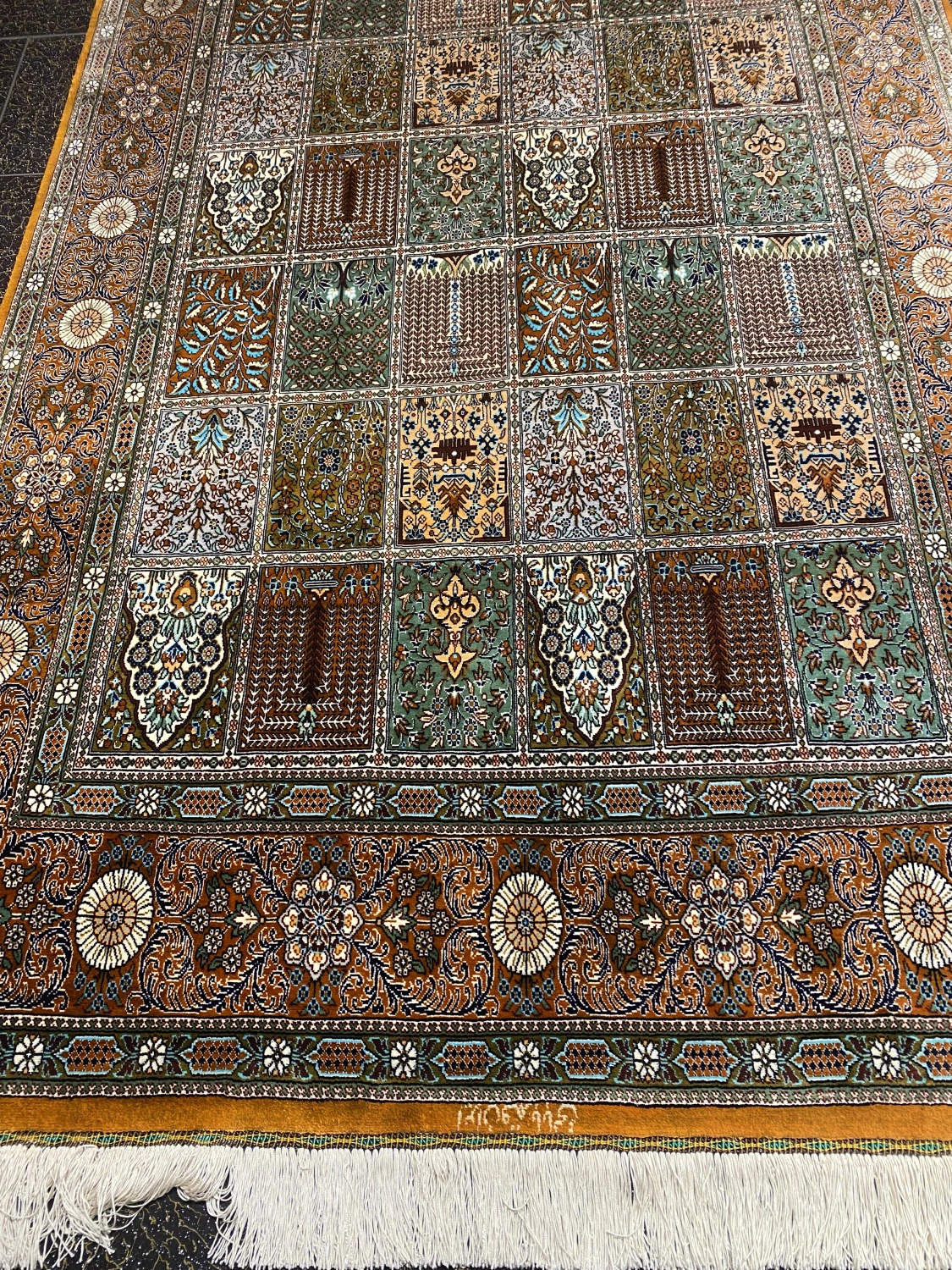 carpet-farshboom-5443285152