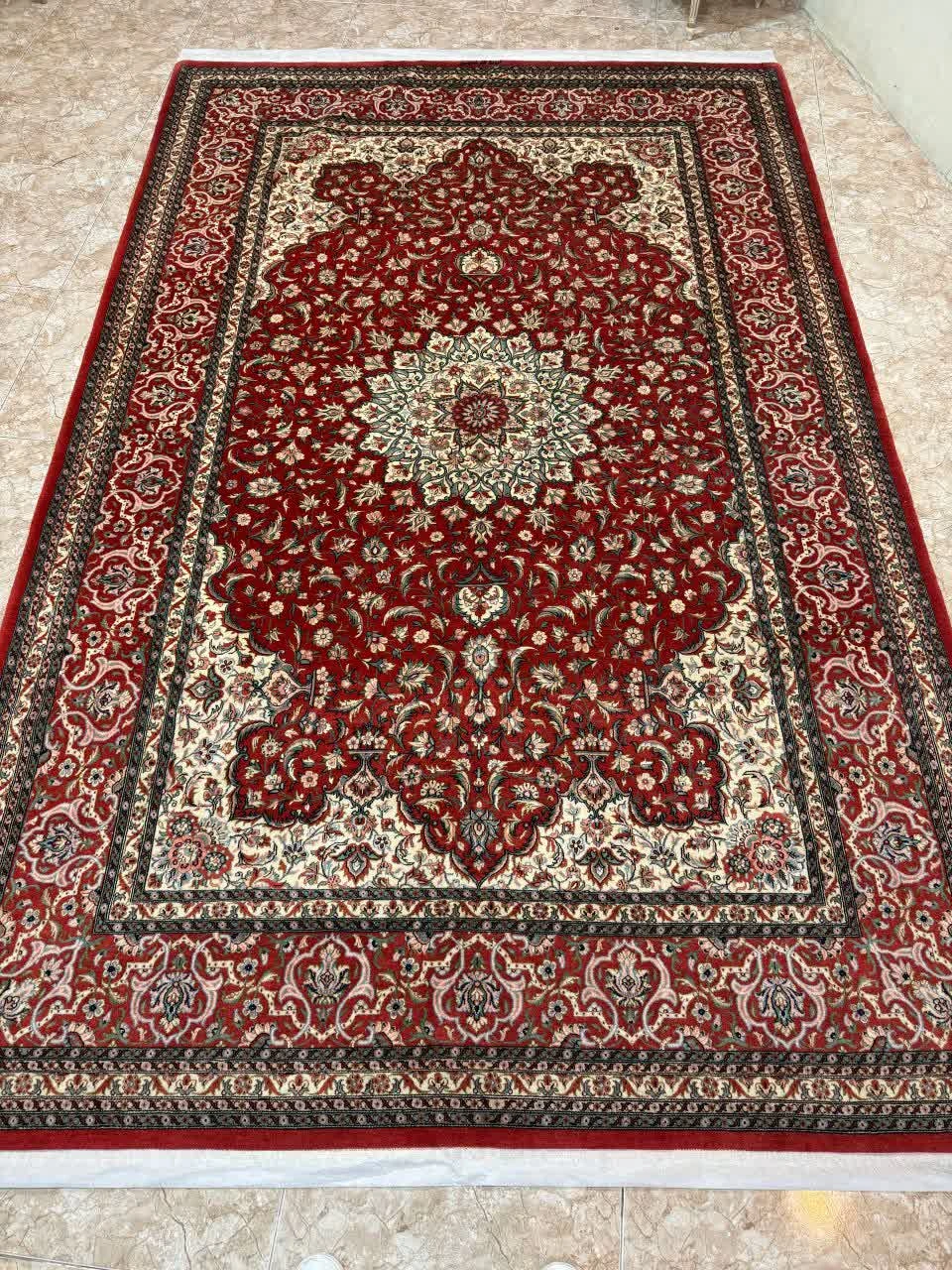 carpet-farshboom-5662800333