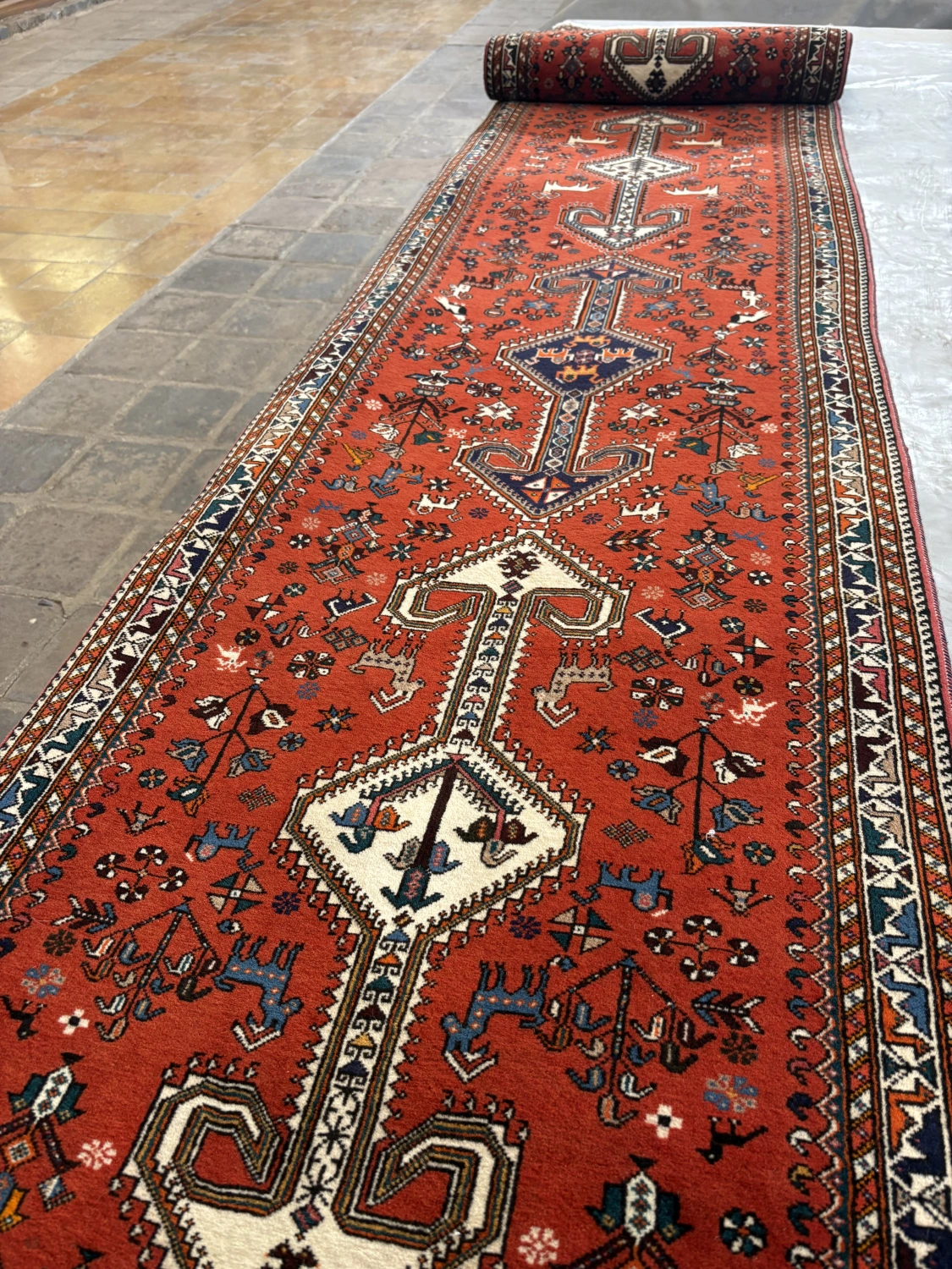 carpet-farshboom-7023650382
