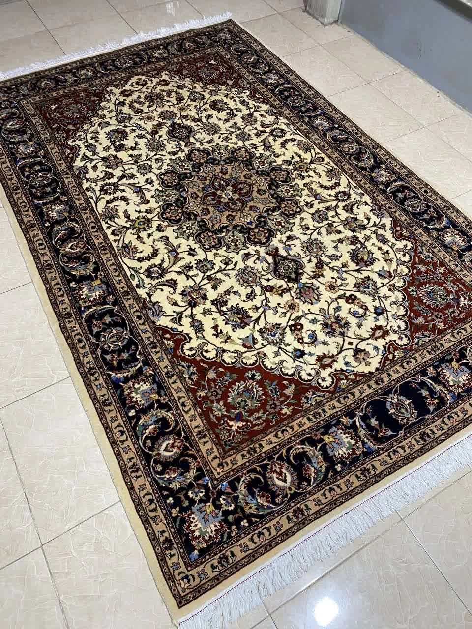 carpet-farshboom-7666751426