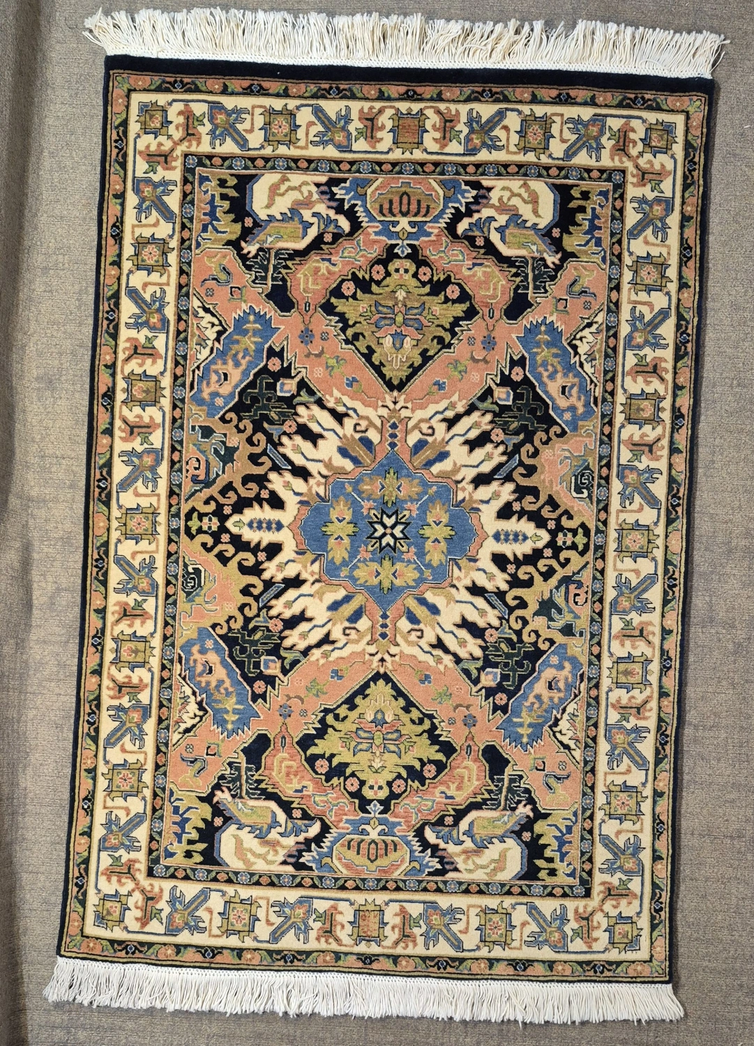 carpet-farshboom-8379187975