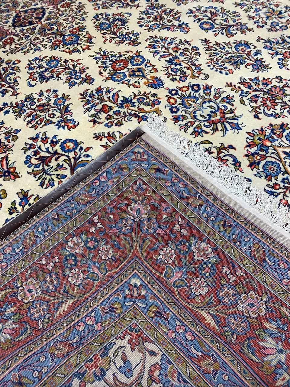 carpet-farshboom-8443555177