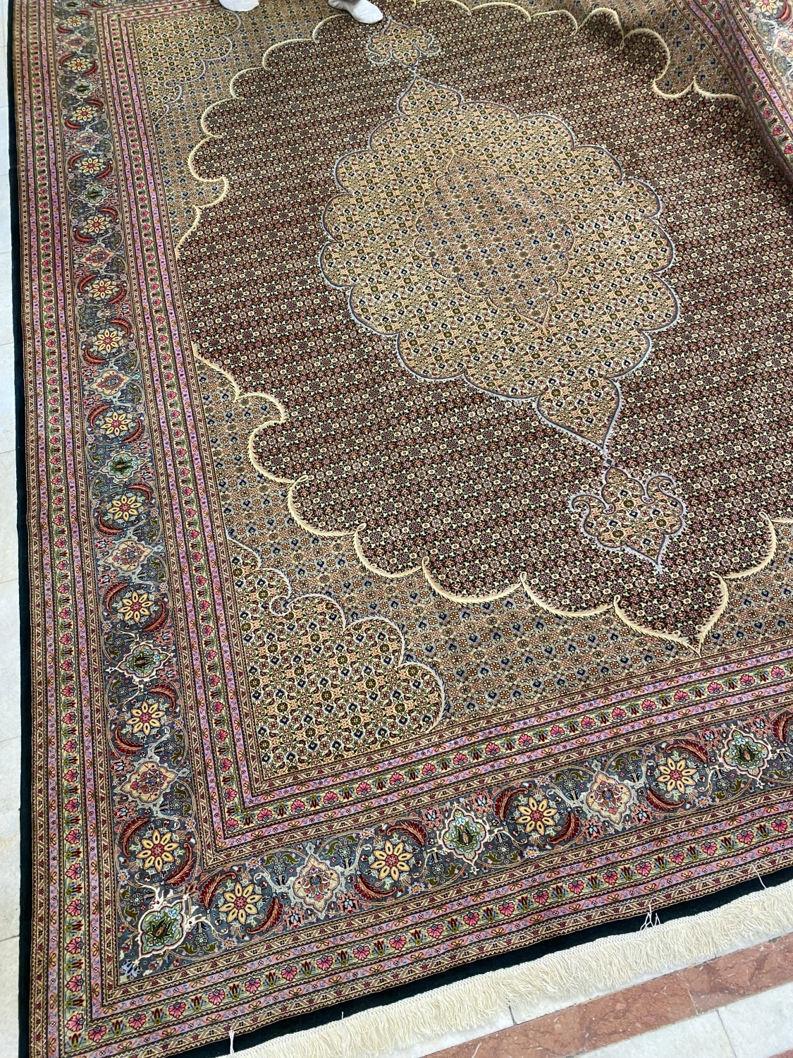 carpet-farshboom-1278846124