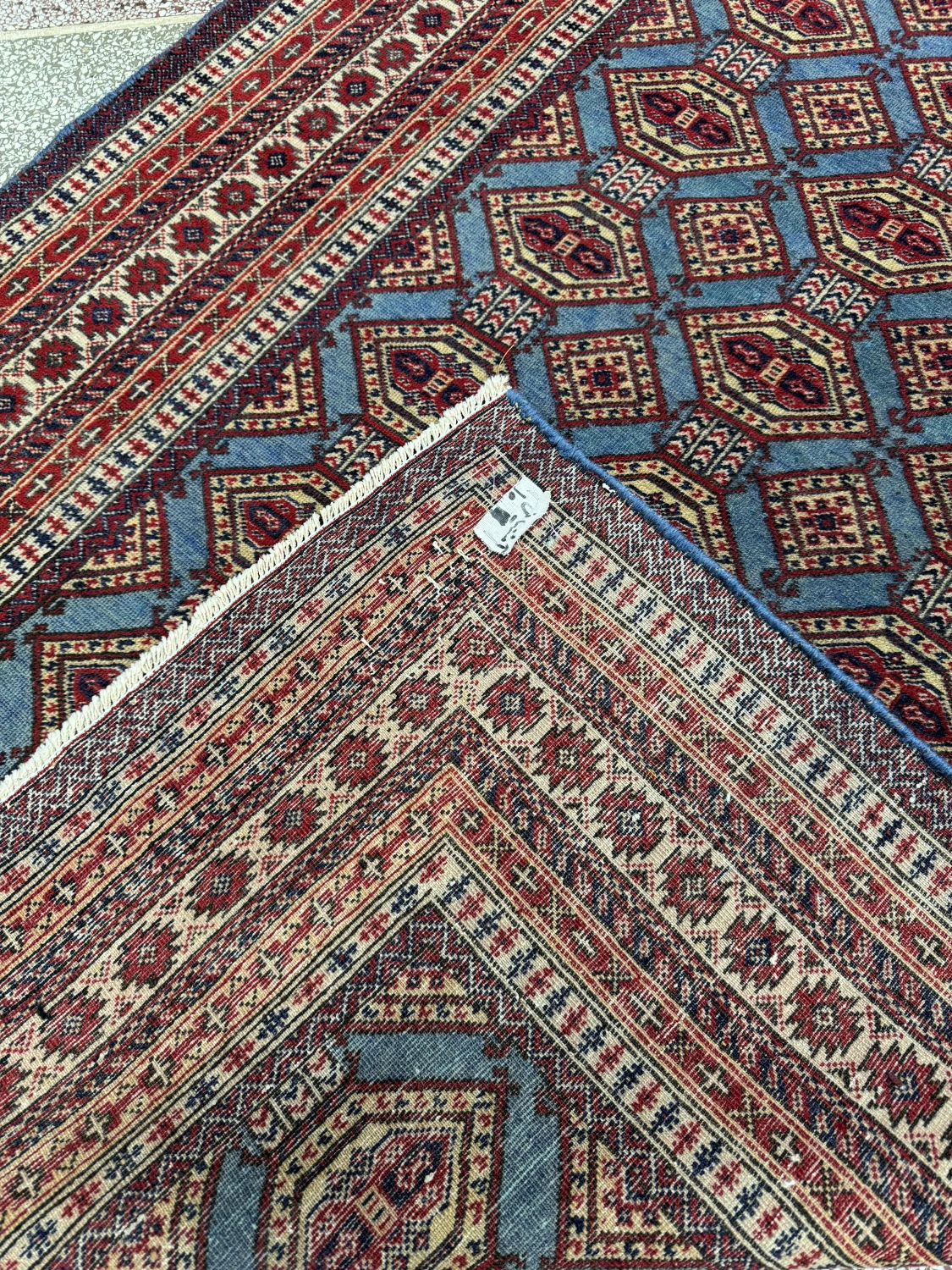 carpet-farshboom-1319458550