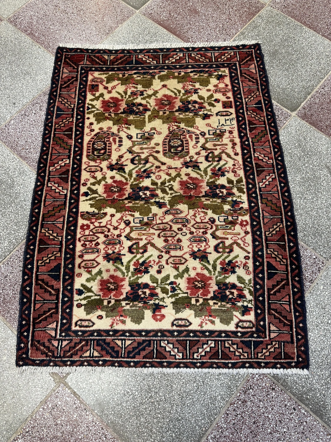 carpet-farshboom-1591779701
