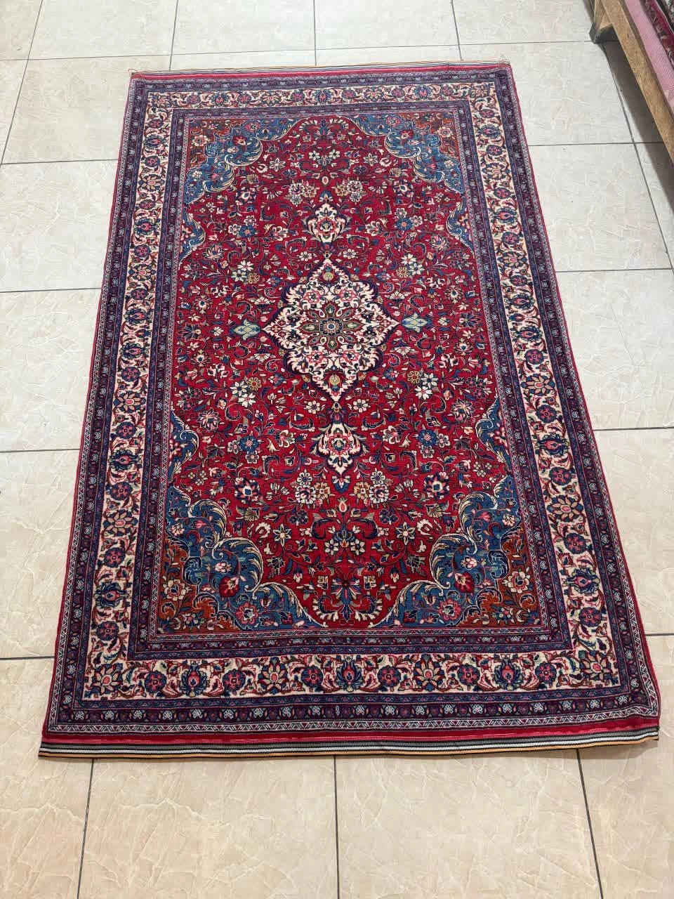 carpet-farshboom-1697776094