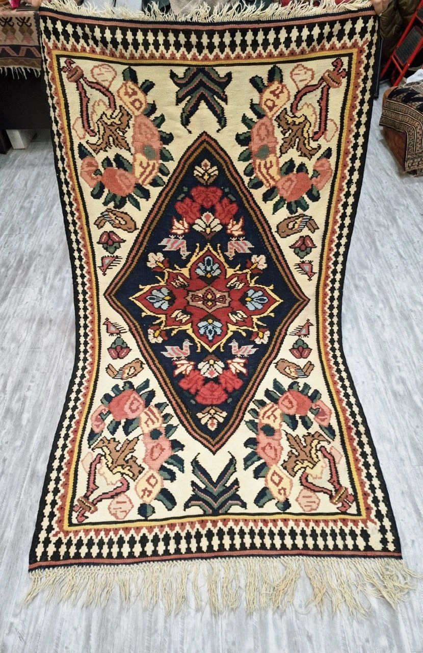 carpet-farshboom-1732957683