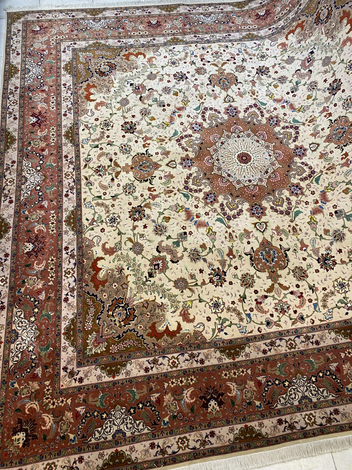 carpet-farshboom-2396199173