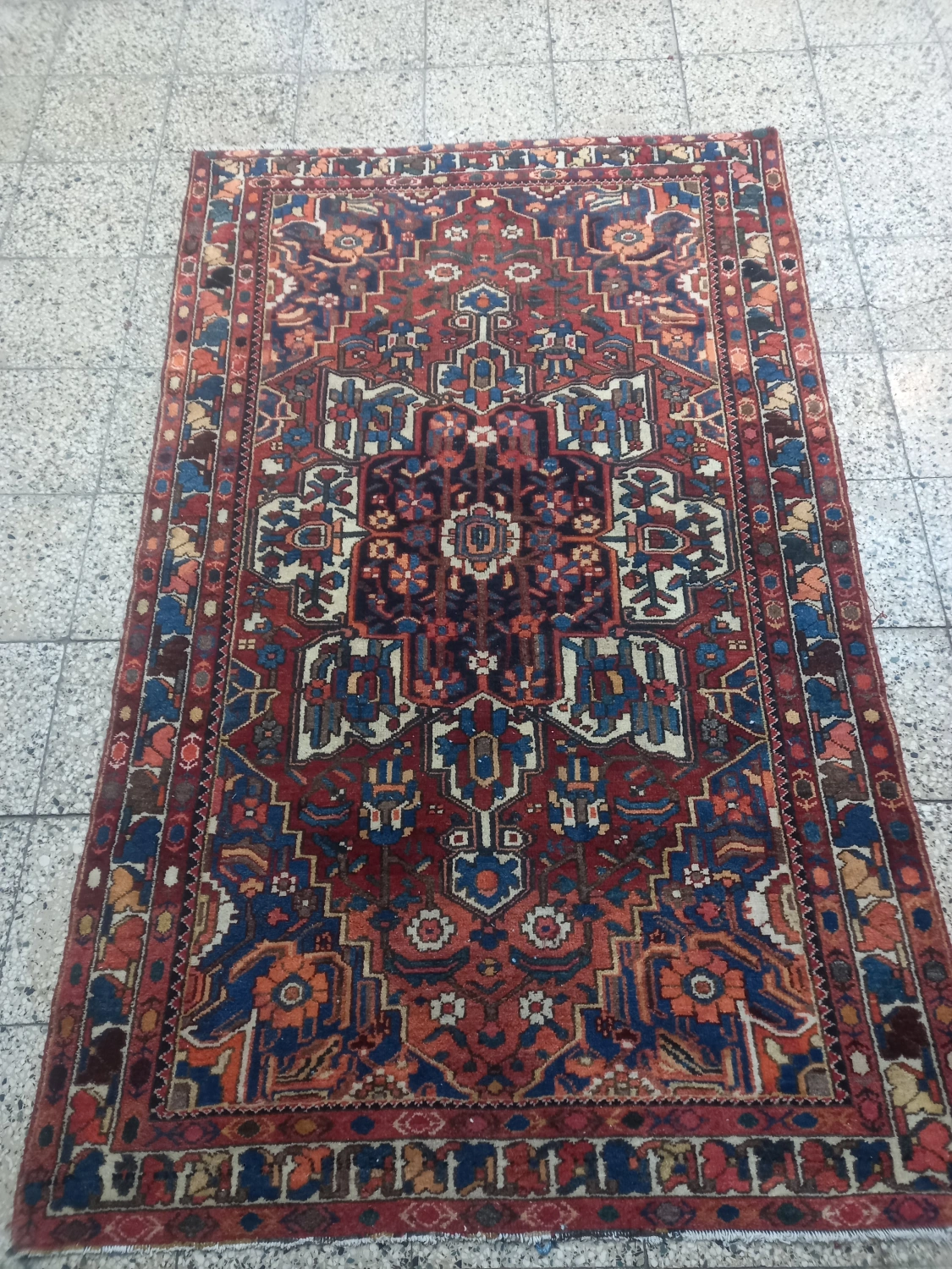 carpet-farshboom-2505526991