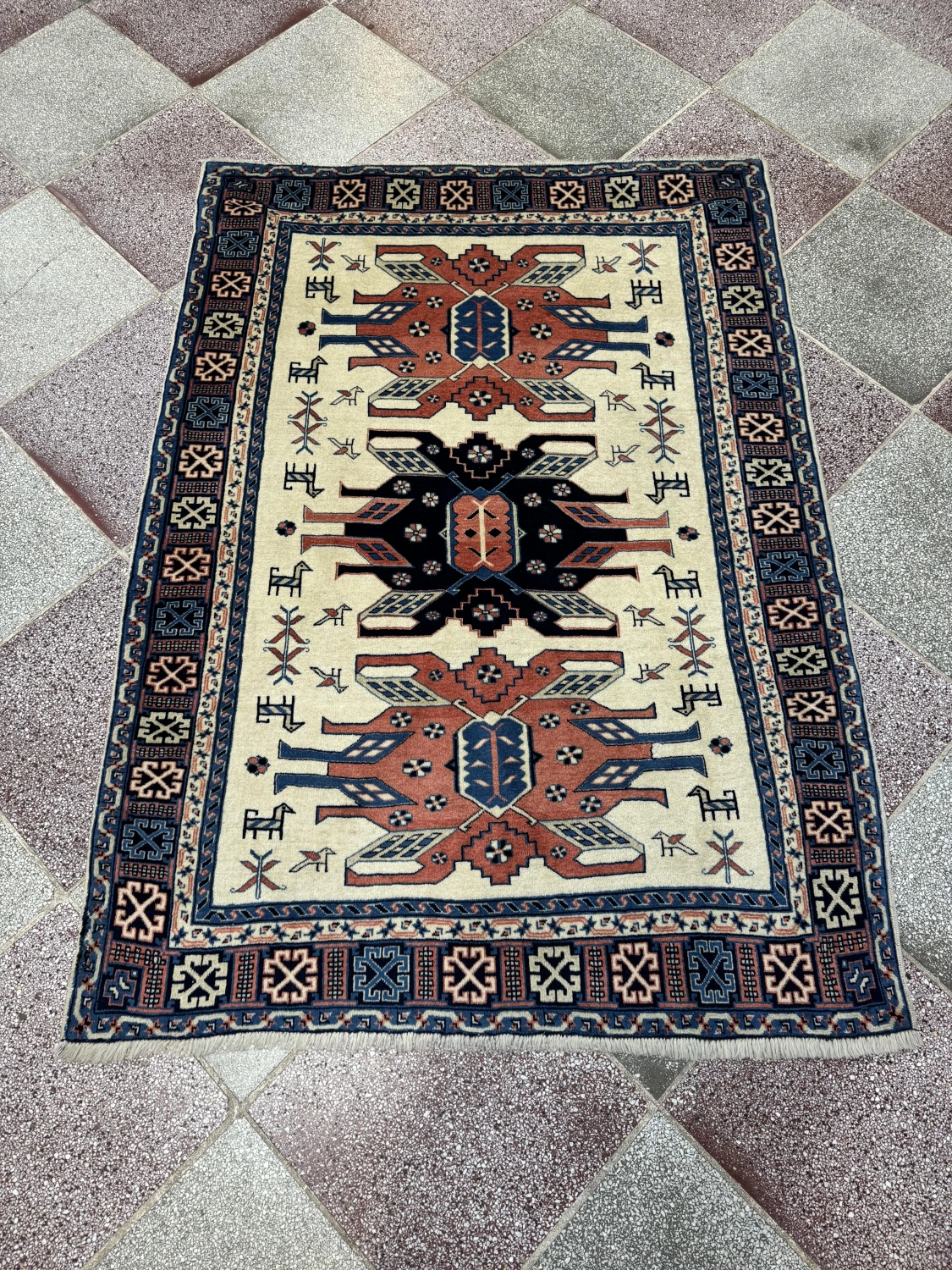 carpet-farshboom-3409159247