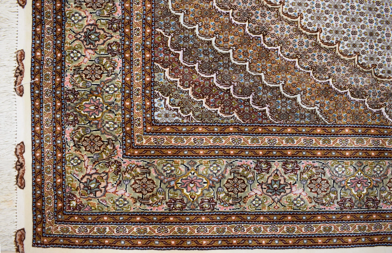 carpet-farshboom-3538823797