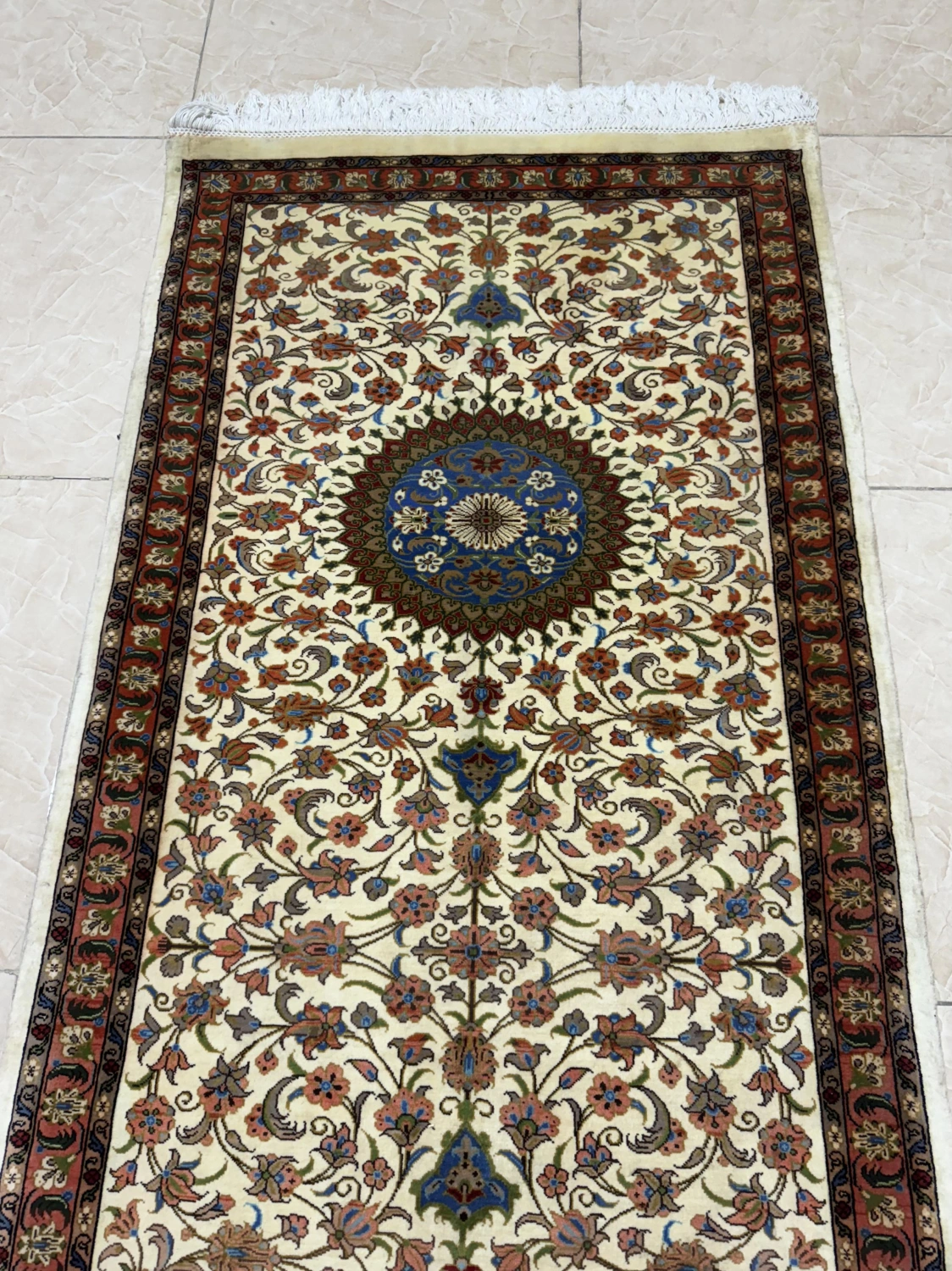 carpet-farshboom-4178747187