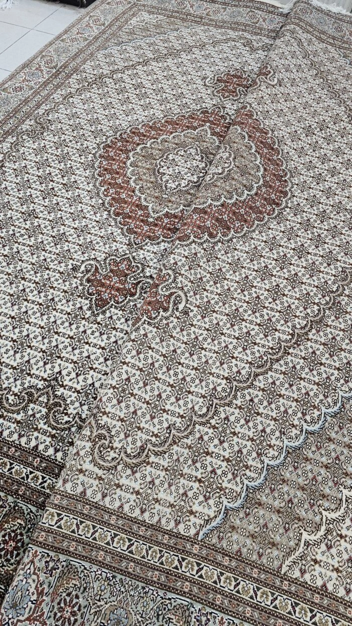 carpet-farshboom-4582670725