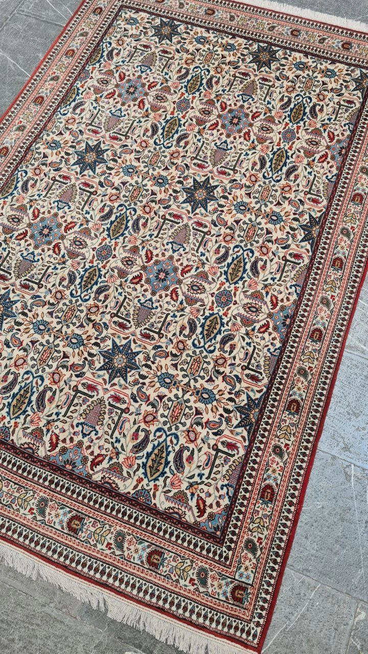 carpet-farshboom-4683632743